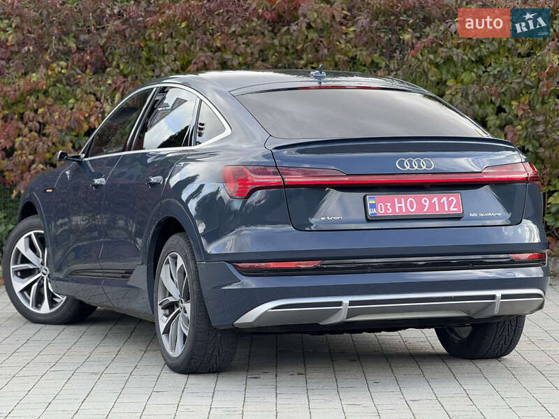Внедорожник / Кроссовер Audi e-tron Sportback 2021 в Стрые