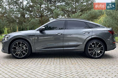 Внедорожник / Кроссовер Audi e-tron Sportback 2021 в 