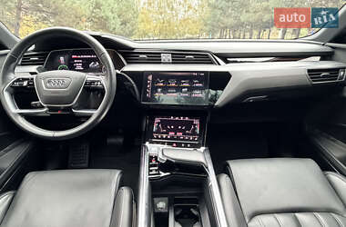 Внедорожник / Кроссовер Audi e-tron Sportback 2021 в 