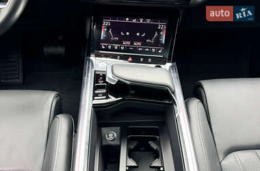 Внедорожник / Кроссовер Audi e-tron Sportback 2021 в 
