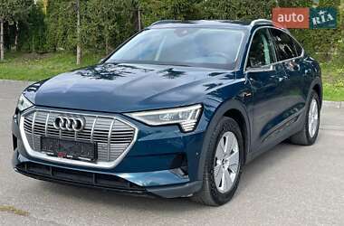 Позашляховик / Кросовер Audi e-tron Sportback 2020 в 