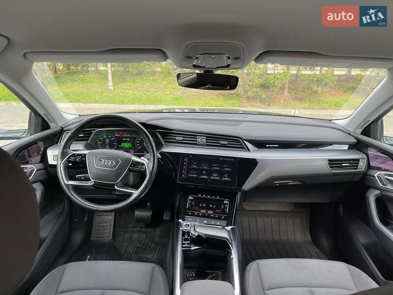 Внедорожник / Кроссовер Audi e-tron Sportback 2020 в Тернополе