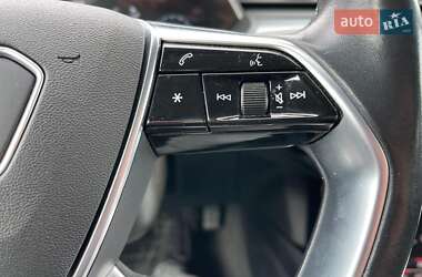 Позашляховик / Кросовер Audi e-tron Sportback 2020 в 