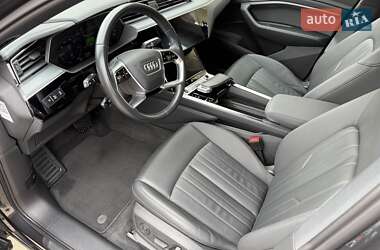 Внедорожник / Кроссовер Audi e-tron Sportback 2020 в 