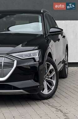 Внедорожник / Кроссовер Audi e-tron Sportback 2021 в 