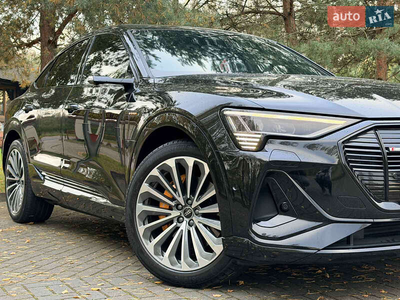 Внедорожник / Кроссовер Audi e-tron Sportback 2020 в Дрогобыче