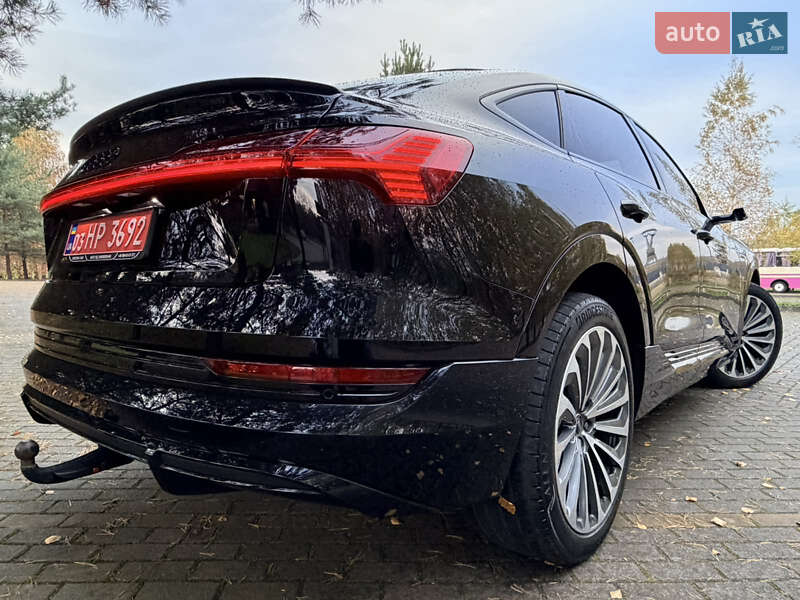 Внедорожник / Кроссовер Audi e-tron Sportback 2020 в Дрогобыче