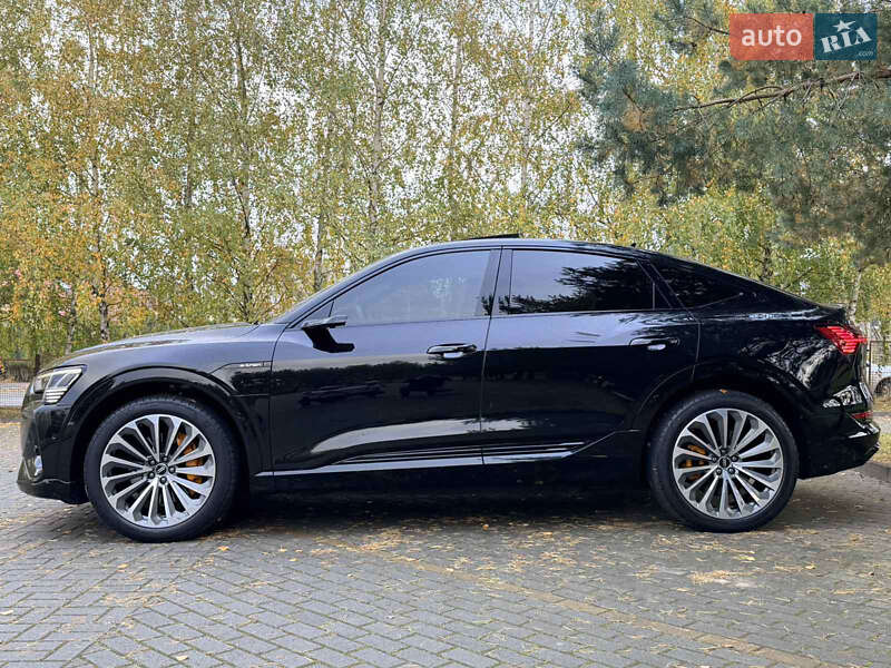 Внедорожник / Кроссовер Audi e-tron Sportback 2020 в Дрогобыче
