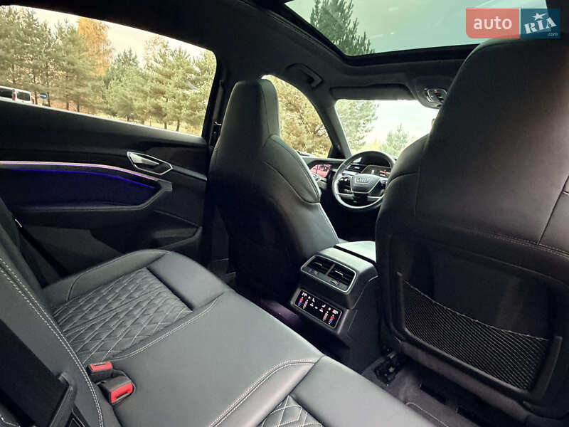 Внедорожник / Кроссовер Audi e-tron Sportback 2020 в Дрогобыче