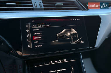 Внедорожник / Кроссовер Audi e-tron Sportback 2020 в 