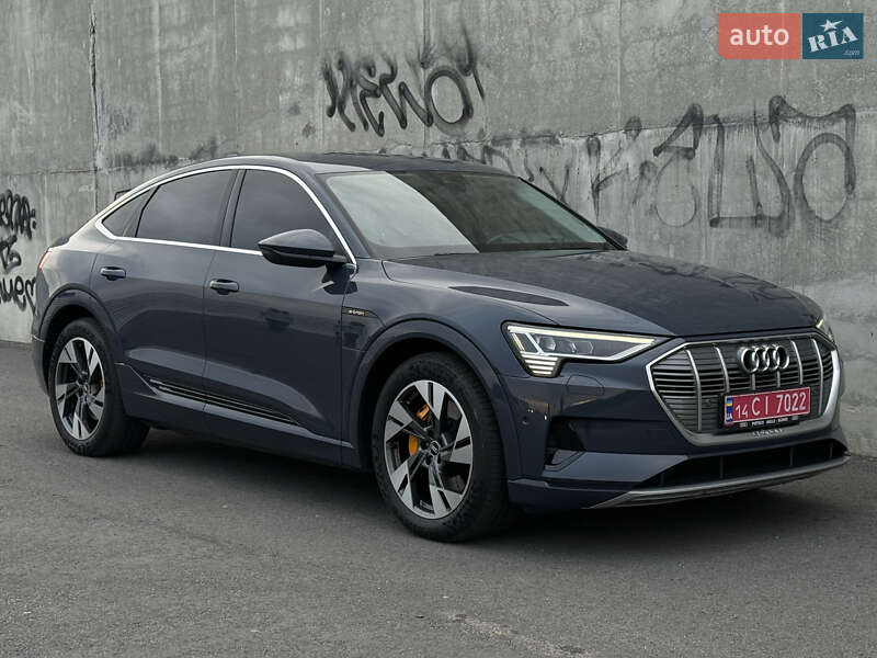 Позашляховик / Кросовер Audi e-tron Sportback 2021 в Львові фото 15 Позашляховик / Кросовер Audi e-tron Sportback 2021 в Львові