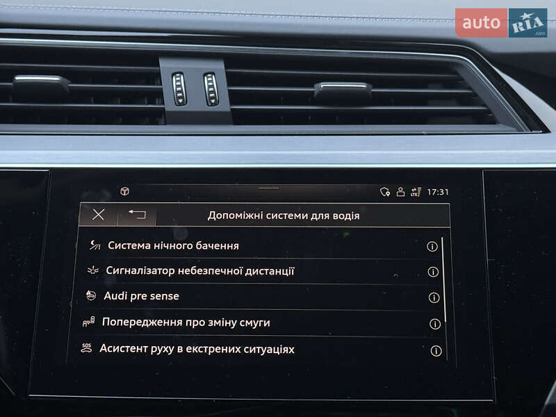 Позашляховик / Кросовер Audi e-tron Sportback 2021 в Львові фото 49 Позашляховик / Кросовер Audi e-tron Sportback 2021 в Львові