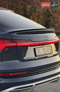Внедорожник / Кроссовер Audi e-tron Sportback 2021 в 