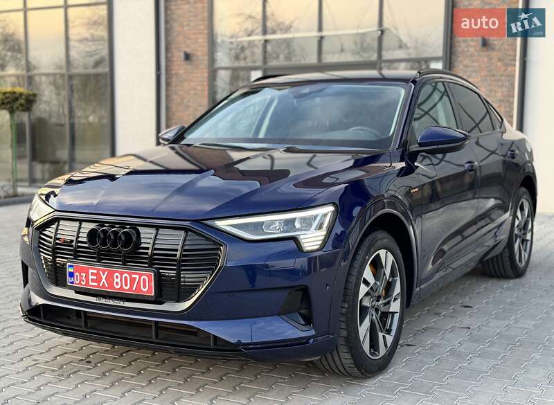 Позашляховик / Кросовер Audi e-tron Sportback 2021 в Тернополі