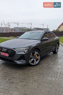 Позашляховик / Кросовер Audi e-tron Sportback 2022 в Львові
