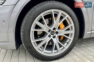 Внедорожник / Кроссовер Audi e-tron Sportback 2022 в 