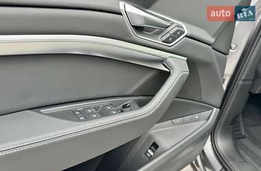 Внедорожник / Кроссовер Audi e-tron Sportback 2022 в 