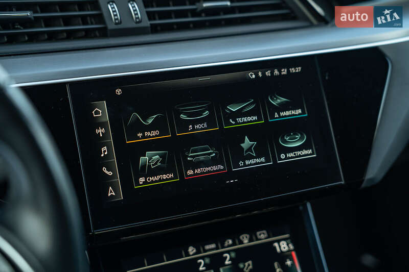 Позашляховик / Кросовер Audi e-tron Sportback 2020 в Чернівцях фото 39 Позашляховик / Кросовер Audi e-tron Sportback 2020 в Чернівцях