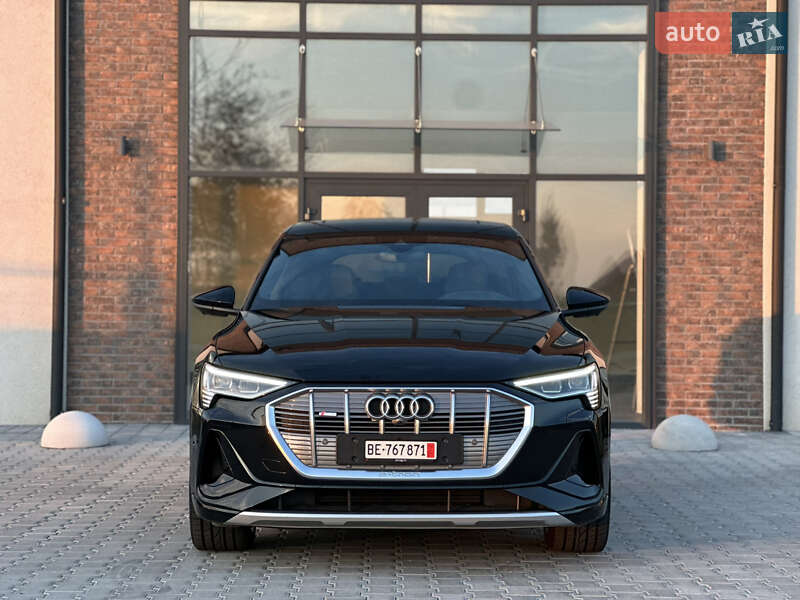 Позашляховик / Кросовер Audi e-tron Sportback 2020 в Тернополі фото 12 Позашляховик / Кросовер Audi e-tron Sportback 2020 в Тернополі