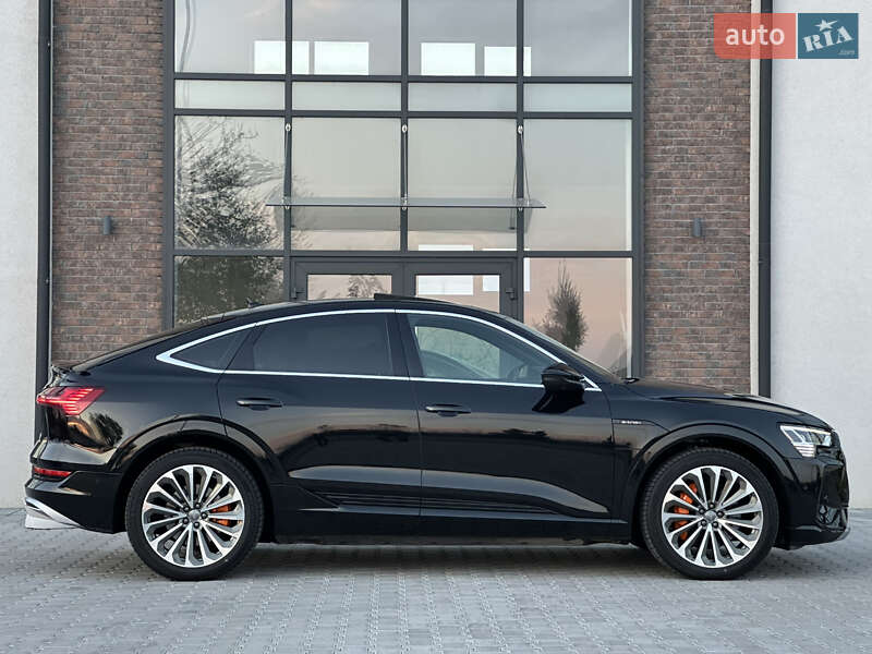Позашляховик / Кросовер Audi e-tron Sportback 2020 в Тернополі фото 18 Позашляховик / Кросовер Audi e-tron Sportback 2020 в Тернополі