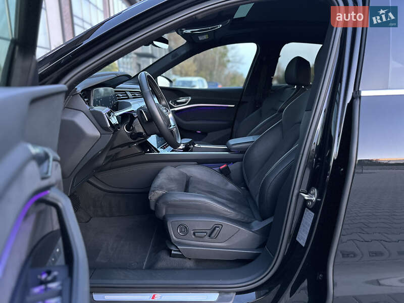 Позашляховик / Кросовер Audi e-tron Sportback 2020 в Тернополі фото 44 Позашляховик / Кросовер Audi e-tron Sportback 2020 в Тернополі