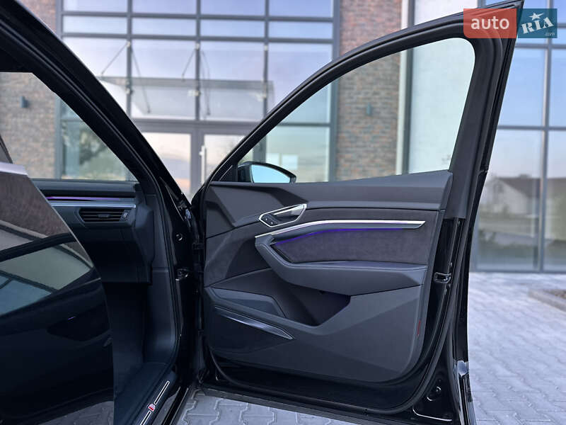 Позашляховик / Кросовер Audi e-tron Sportback 2020 в Тернополі фото 61 Позашляховик / Кросовер Audi e-tron Sportback 2020 в Тернополі