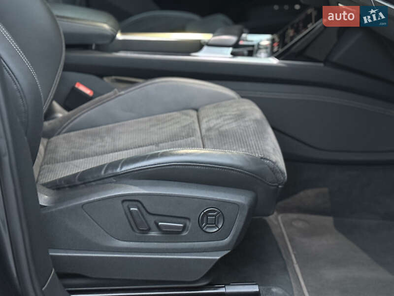 Позашляховик / Кросовер Audi e-tron Sportback 2021 в Тернополі фото 43 Позашляховик / Кросовер Audi e-tron Sportback 2021 в Тернополі