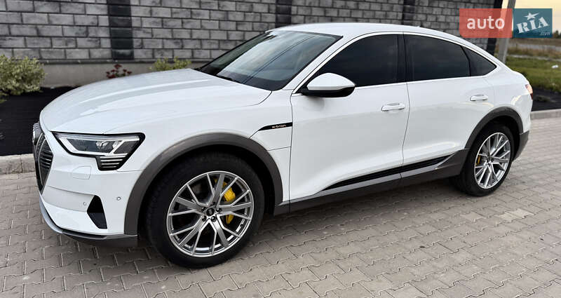 Внедорожник / Кроссовер Audi e-tron Sportback 2023 в Ровно фото 19 Внедорожник / Кроссовер Audi e-tron Sportback 2023 в Ровно