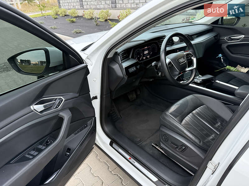 Внедорожник / Кроссовер Audi e-tron Sportback 2023 в Ровно фото 26 Внедорожник / Кроссовер Audi e-tron Sportback 2023 в Ровно