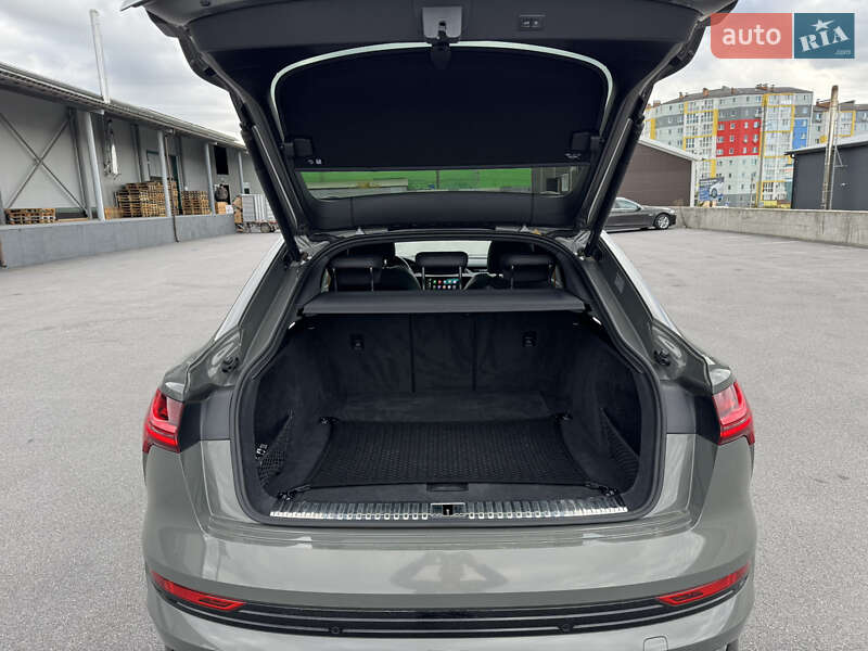 Внедорожник / Кроссовер Audi e-tron Sportback 2022 в Виннице фото 39 Внедорожник / Кроссовер Audi e-tron Sportback 2022 в Виннице