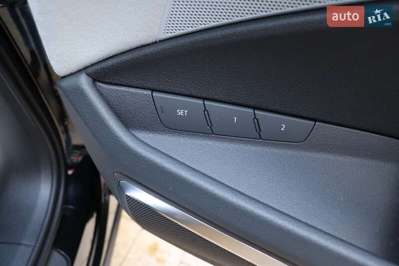 Позашляховик / Кросовер Audi e-tron Sportback 2023 в Львові