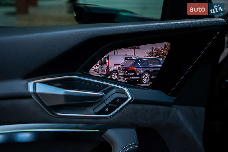 Внедорожник / Кроссовер Audi e-tron Sportback 2020 в Луцке фото 51 Внедорожник / Кроссовер Audi e-tron Sportback 2020 в Луцке