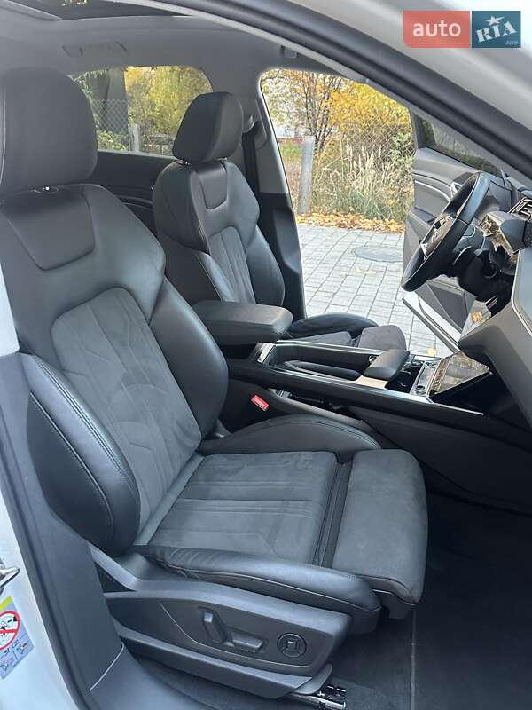 Позашляховик / Кросовер Audi e-tron Sportback 2022 в Тернополі
