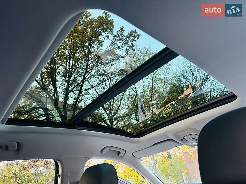 Позашляховик / Кросовер Audi e-tron Sportback 2022 в Тернополі