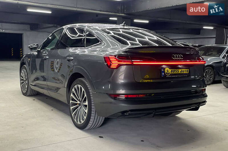 Позашляховик / Кросовер Audi e-tron Sportback 2020 в Чернівцях фото 4 Позашляховик / Кросовер Audi e-tron Sportback 2020 в Чернівцях