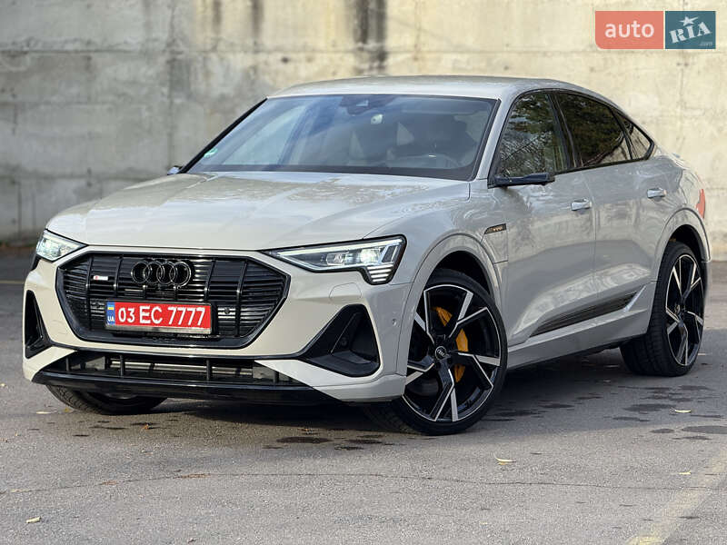 Внедорожник / Кроссовер Audi e-tron Sportback 2021 в Ровно