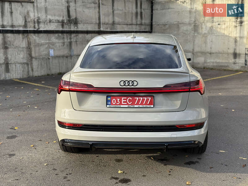 Внедорожник / Кроссовер Audi e-tron Sportback 2021 в Ровно
