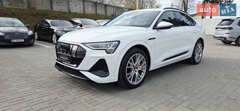 Позашляховик / Кросовер Audi e-tron Sportback 2023 в Тернополі