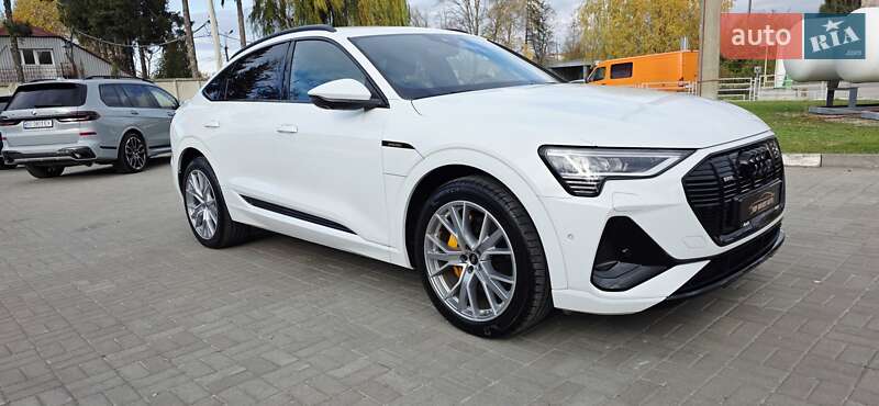 Позашляховик / Кросовер Audi e-tron Sportback 2023 в Тернополі