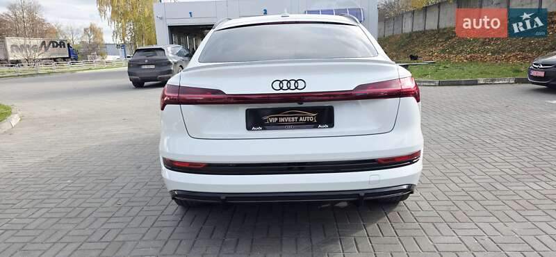 Позашляховик / Кросовер Audi e-tron Sportback 2023 в Тернополі