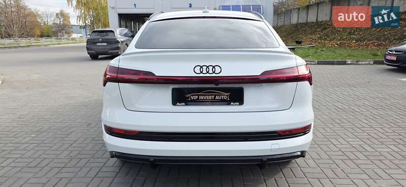 Позашляховик / Кросовер Audi e-tron Sportback 2023 в Тернополі