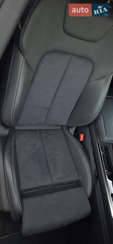 Позашляховик / Кросовер Audi e-tron Sportback 2023 в Тернополі