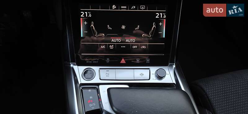 Позашляховик / Кросовер Audi e-tron Sportback 2023 в Тернополі