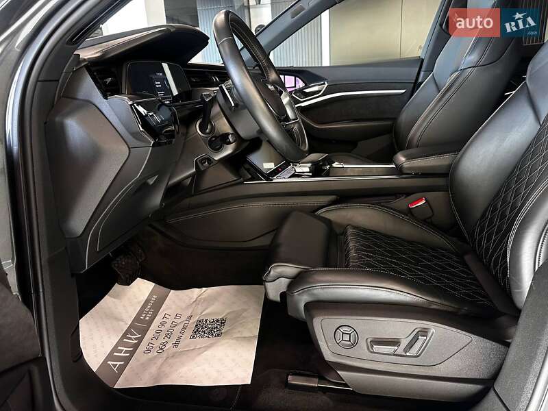 Внедорожник / Кроссовер Audi e-tron Sportback 2020 в Львове