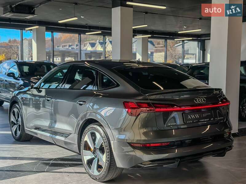 Внедорожник / Кроссовер Audi e-tron Sportback 2020 в Львове