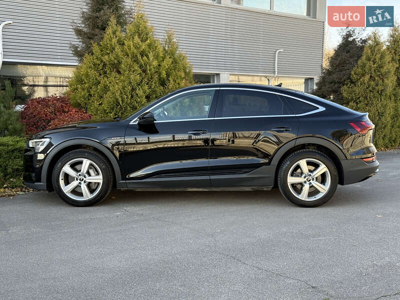 Внедорожник / Кроссовер Audi e-tron Sportback 2022 в Ровно фото 29 Внедорожник / Кроссовер Audi e-tron Sportback 2022 в Ровно