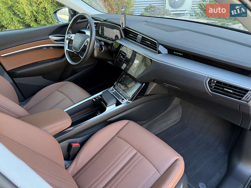 Внедорожник / Кроссовер Audi e-tron Sportback 2022 в Ровно фото 38 Внедорожник / Кроссовер Audi e-tron Sportback 2022 в Ровно
