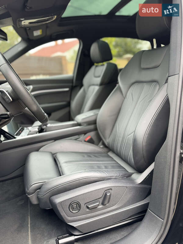 Позашляховик / Кросовер Audi e-tron Sportback 2023 в Чернівцях