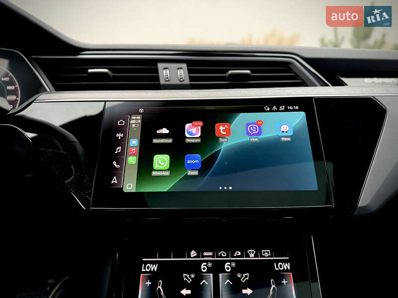 Позашляховик / Кросовер Audi e-tron Sportback 2021 в Луцьку