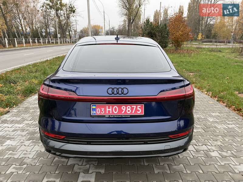 Позашляховик / Кросовер Audi e-tron Sportback 2022 в Києві фото 9 Позашляховик / Кросовер Audi e-tron Sportback 2022 в Києві